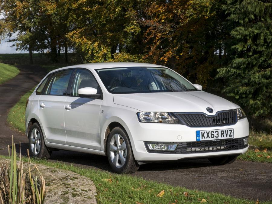  Skoda Rapid Spaceback 2013 года  (UK) (фото 21 из 26)